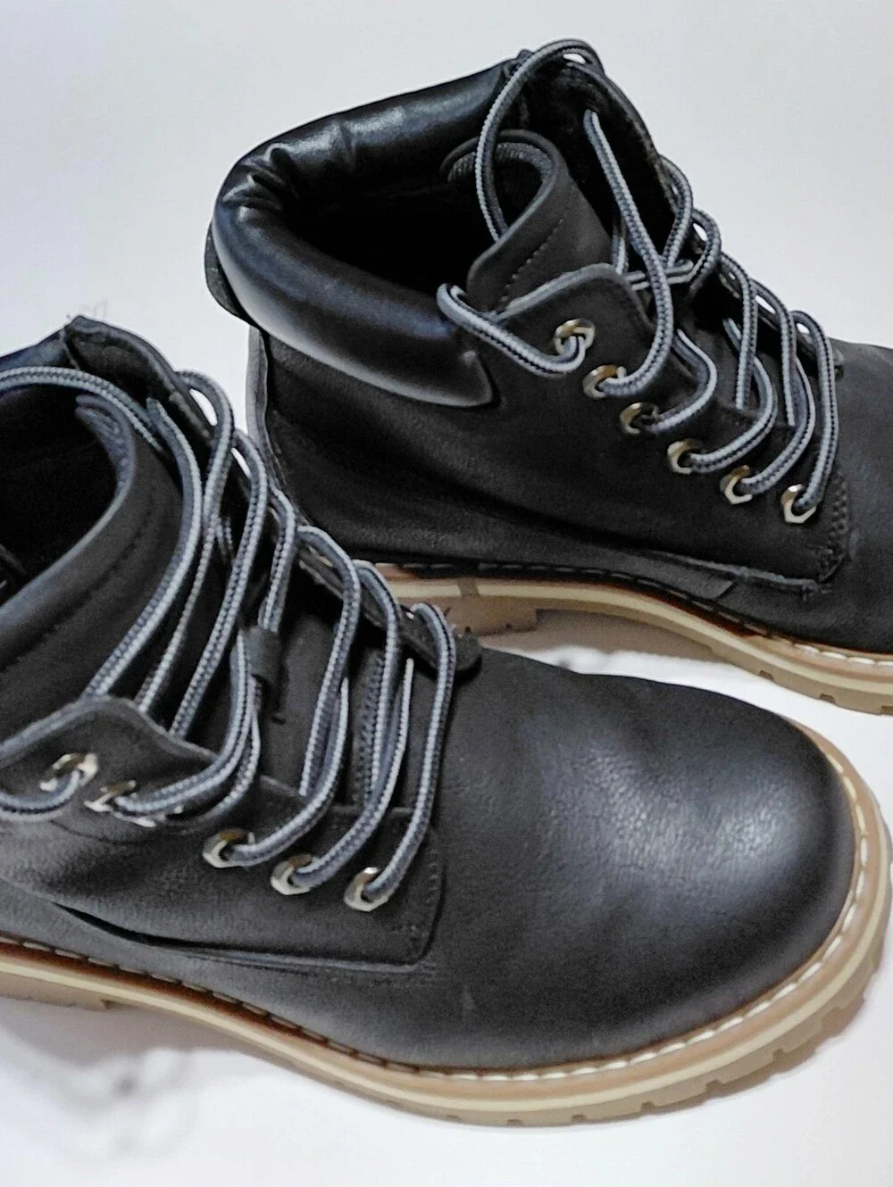 BRUNO MARC Men's Black Lace-Up Combat Boot Size 8